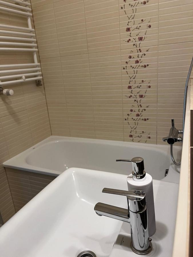 Tylna 8 Apartments 罗兹 外观 照片